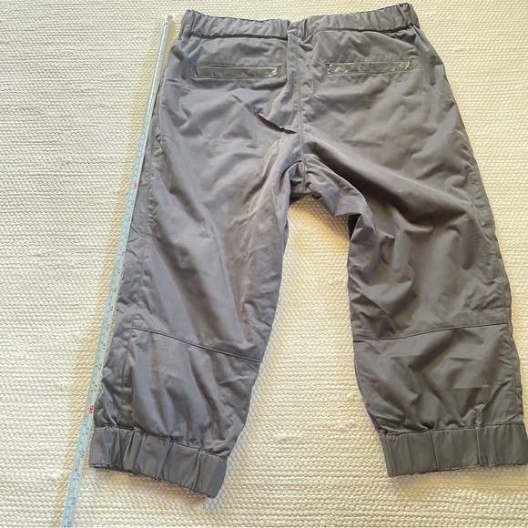 Uniqlo Women's Gray Hiking Outdoor Active Capri Pant Size S - Picture 6 of 10